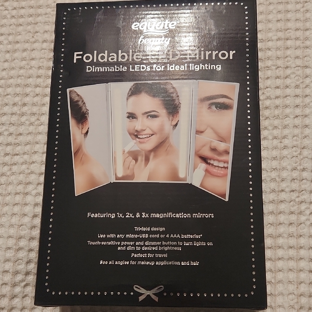 Evolute Beauty Foldable LED Mirror
